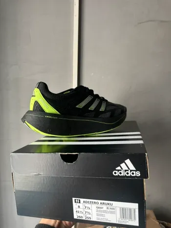 Adidas Adizero bike d'occasion — image 4 sur 5