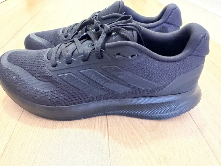 Used Adidas Run Falcon 5 bike — image 2 of 9