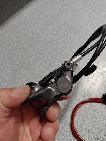 Použité Shimano XT 4-Piston Brakes 2022 Brakes