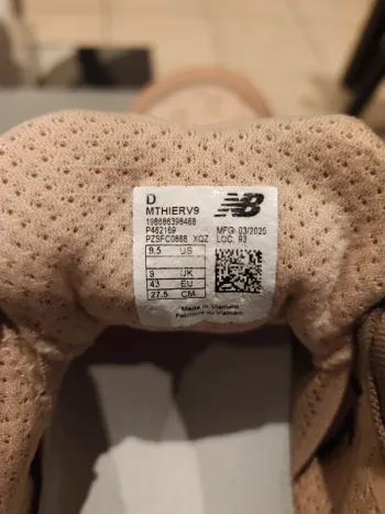 Gebrauchtes New Balance MT Hierro v9 bike — Bild 8 von 8