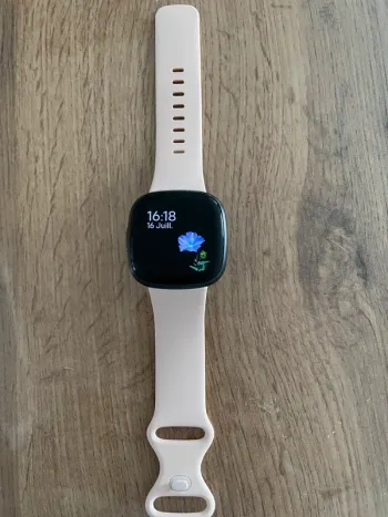 Used Fitbit Versa 4 bike — image 7 of 7