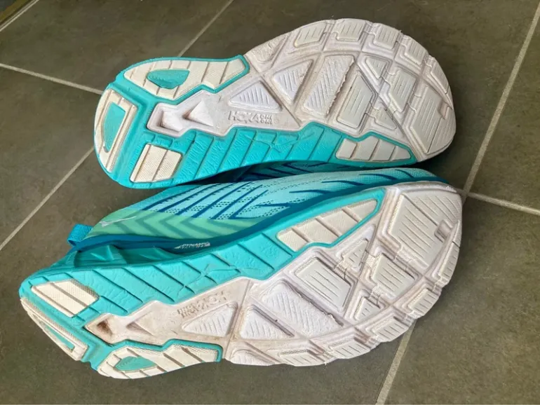 Used Hoka Running Shoes bike — image 5 of 9