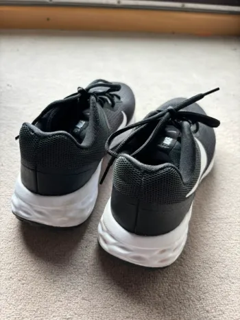 Used Nike Sportschuhe bike — image 7 of 7