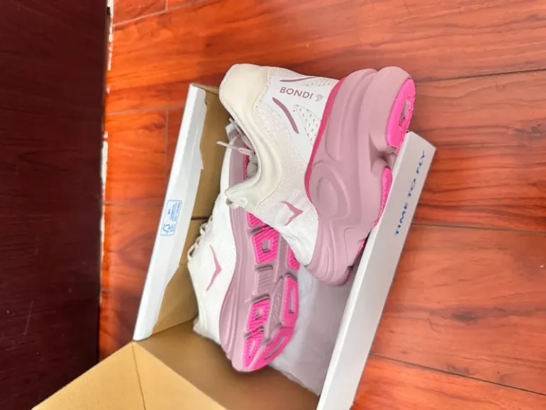 Used Rose Hoka Laufschuhe Größe 39 bike — image 5 of 5