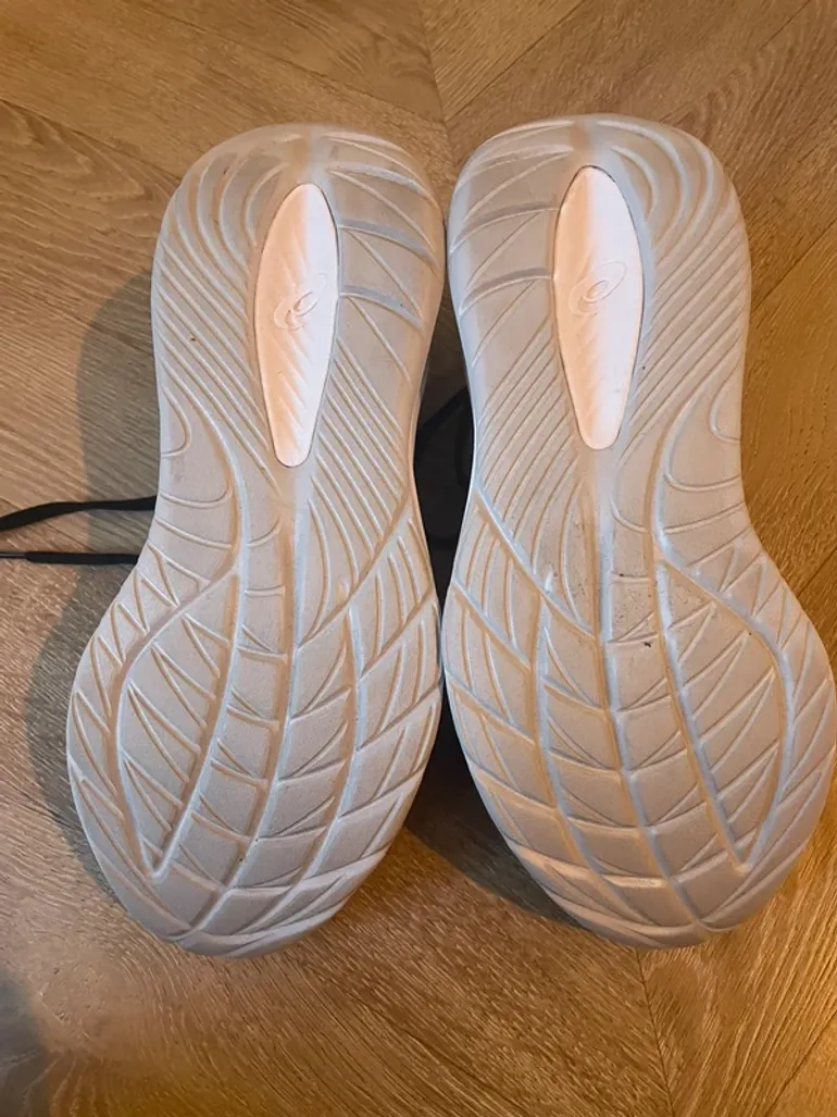 Gebrauchtes Asics Gel-Cumulus 27 bike — Bild 12 von 16