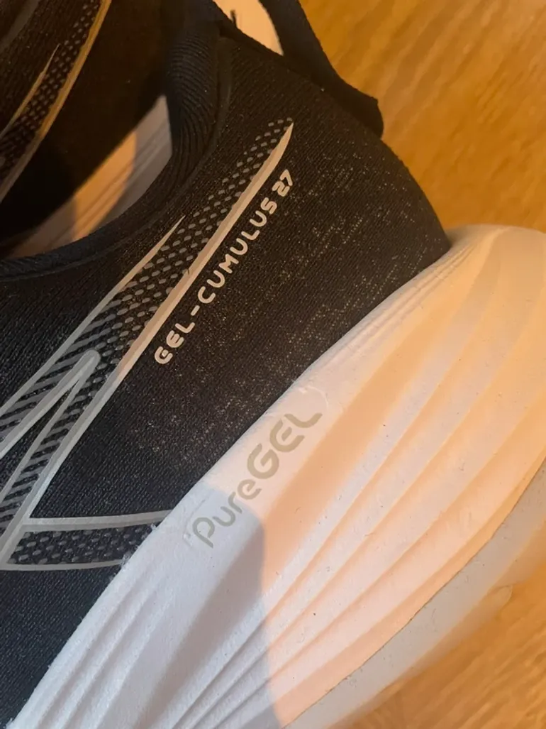 Gebrauchtes Asics Gel-Cumulus 27 bike — Bild 15 von 16