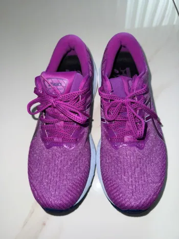Used Asics GT-2000 bike — image 2 of 10