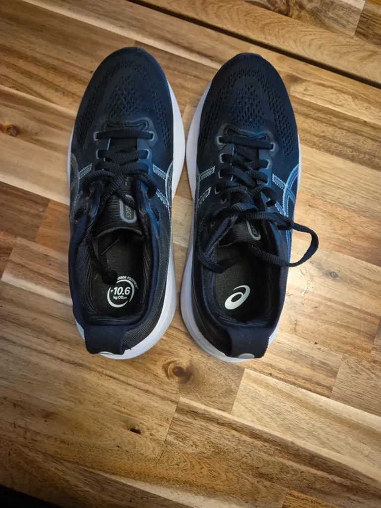 Used Asics Gel-Kayano 31 bike — image 7 of 9