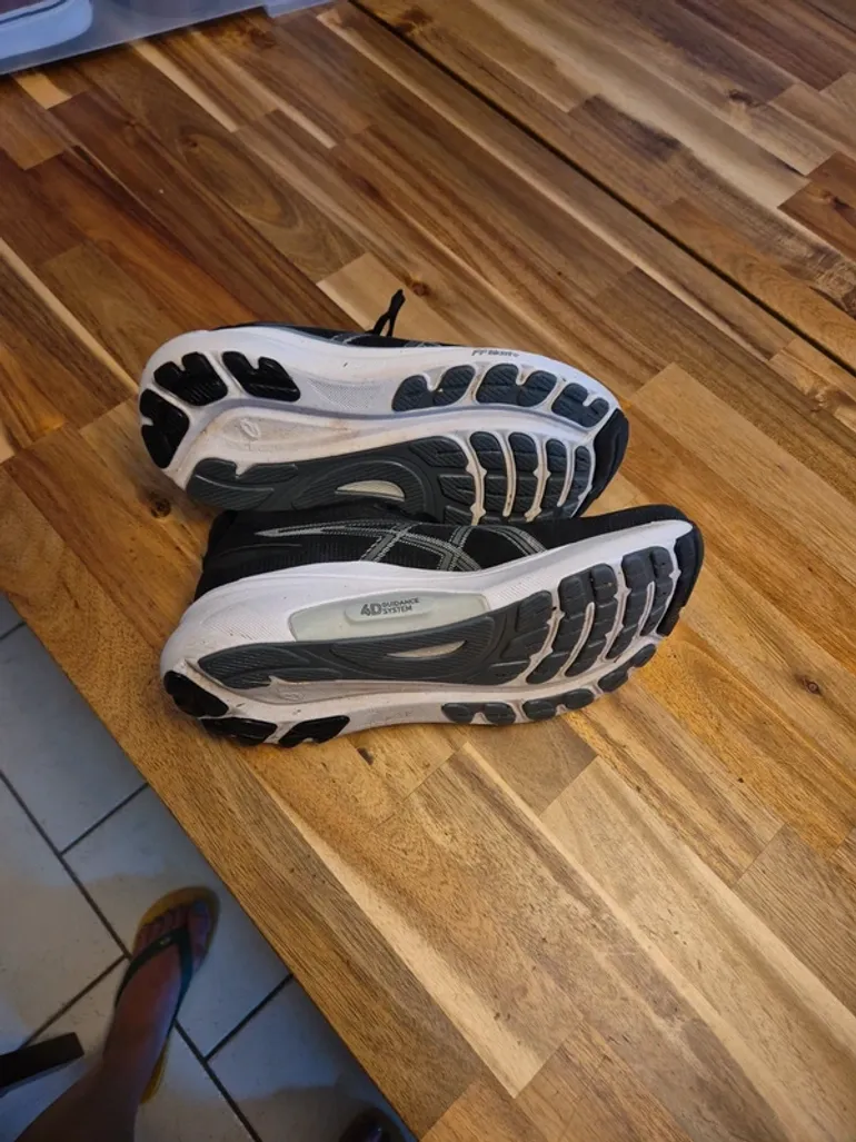 Used Asics Gel-Kayano 31 bike — image 8 of 9