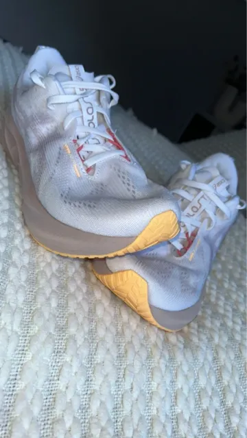 Asics NOVABLAST 5 Running Shoes d'occasion
