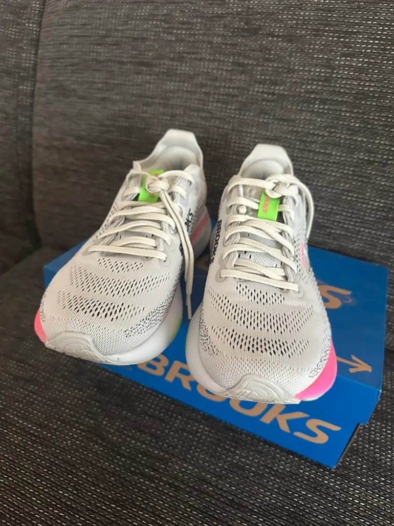 Used Brooks Adrenaline GTS 25 bike — image 3 of 7