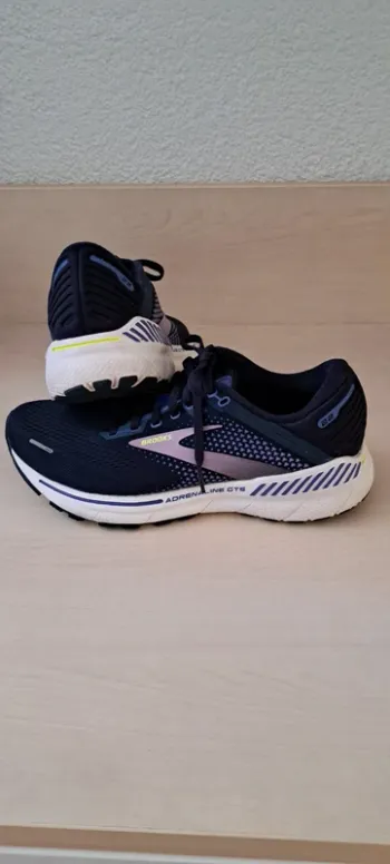 Käytetty Brooks Laufschuhe blau bike — kuva 4 / 10