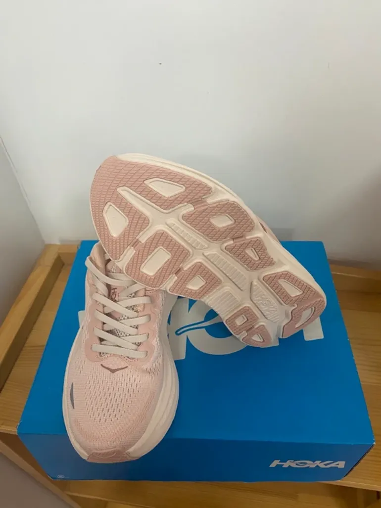 Tweedehands Rose Hoka Chaussure taille 38 bike — afbeelding 2 van 5