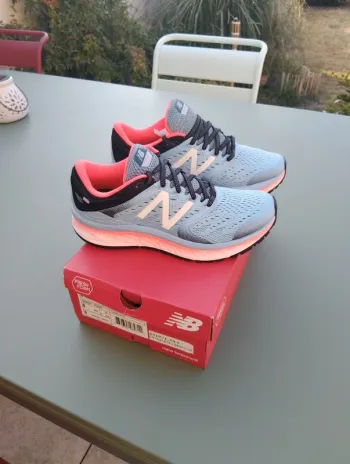 Gebrauchtes New Balance 1080 Running Shoes