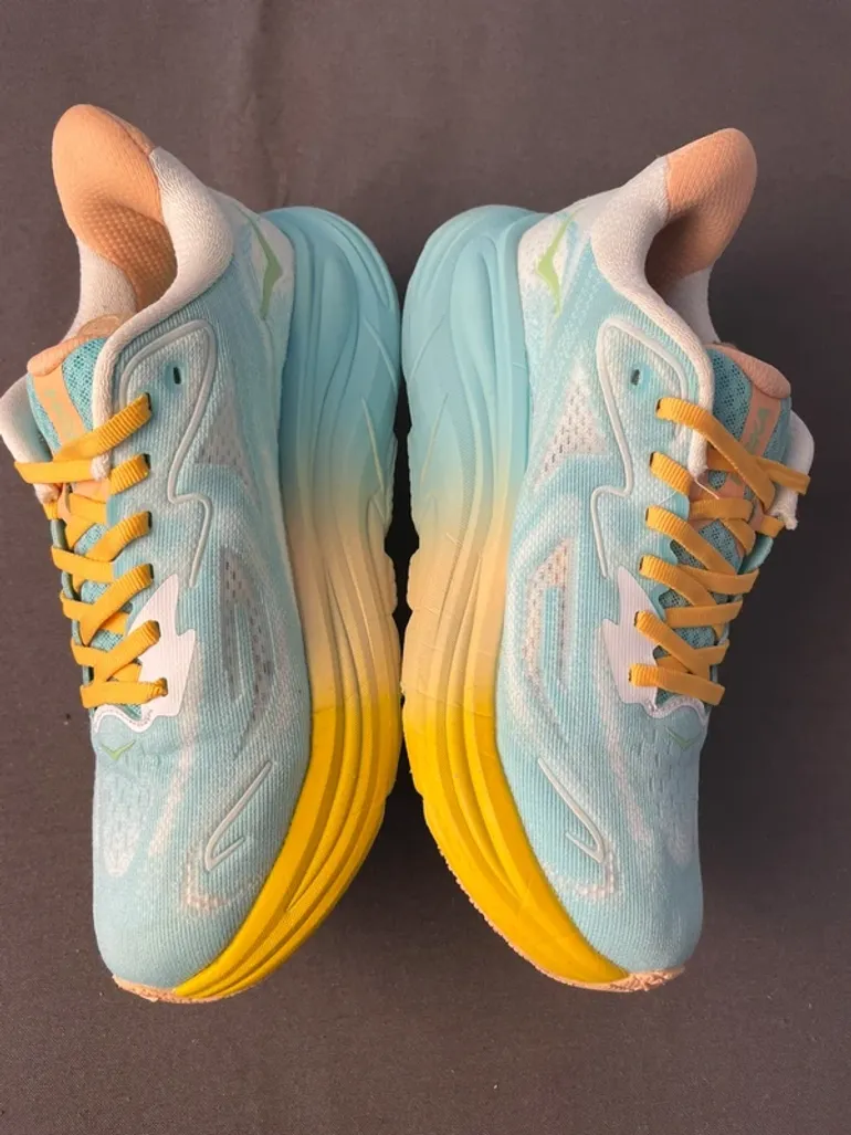 Hoka Clifton 10 bike d'occasion — image 3 sur 5