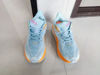 Used Hoka Clifton 9 bike — image 2 of 4