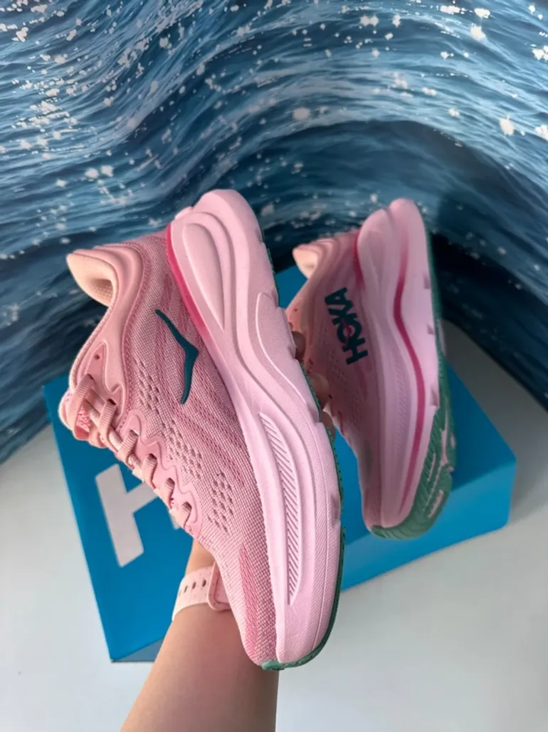Used Rose Hoka Schuhe Größe 40 bike — image 4 of 5