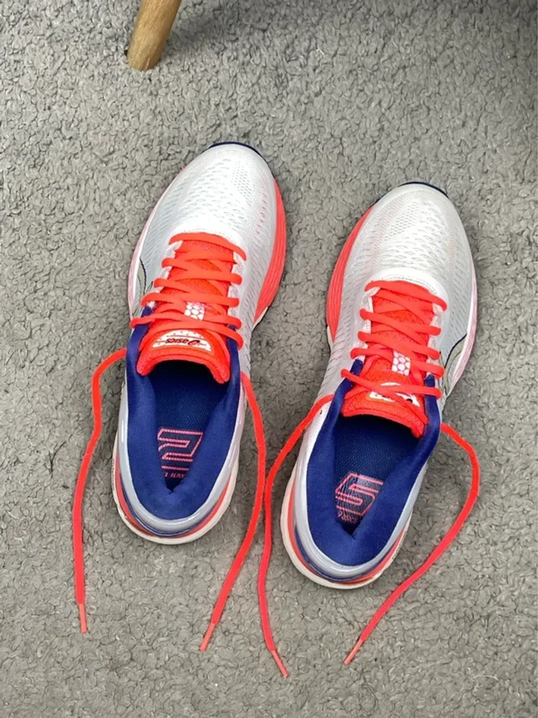 Used Ideal Gel-Kayano 25 bike — image 10 of 11