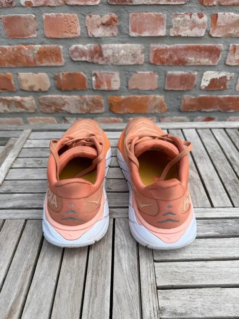 Used Hoka Ahari 6 bike — image 3 of 6