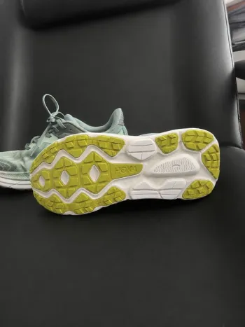 Used Hoka Laufschuhe bike — image 2 of 4