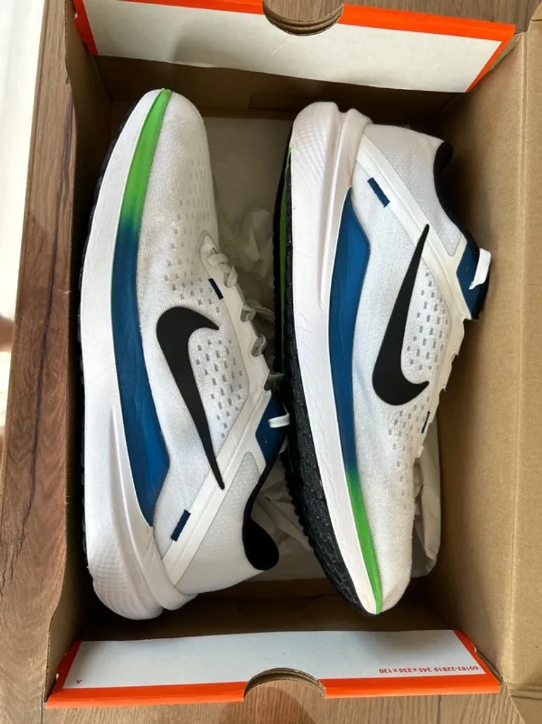 Used Nike Air Winflo 10 bike — image 7 of 9