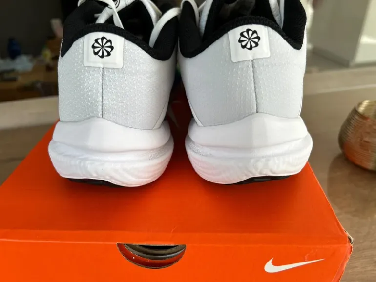 Used Nike Air Winflo 10 bike — image 5 of 9