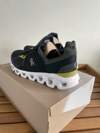 Used On Running ON sneakers Maat 42 Running Shoes