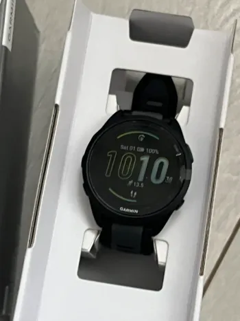 Used Garmin Forerunner 165 bike — image 2 of 3