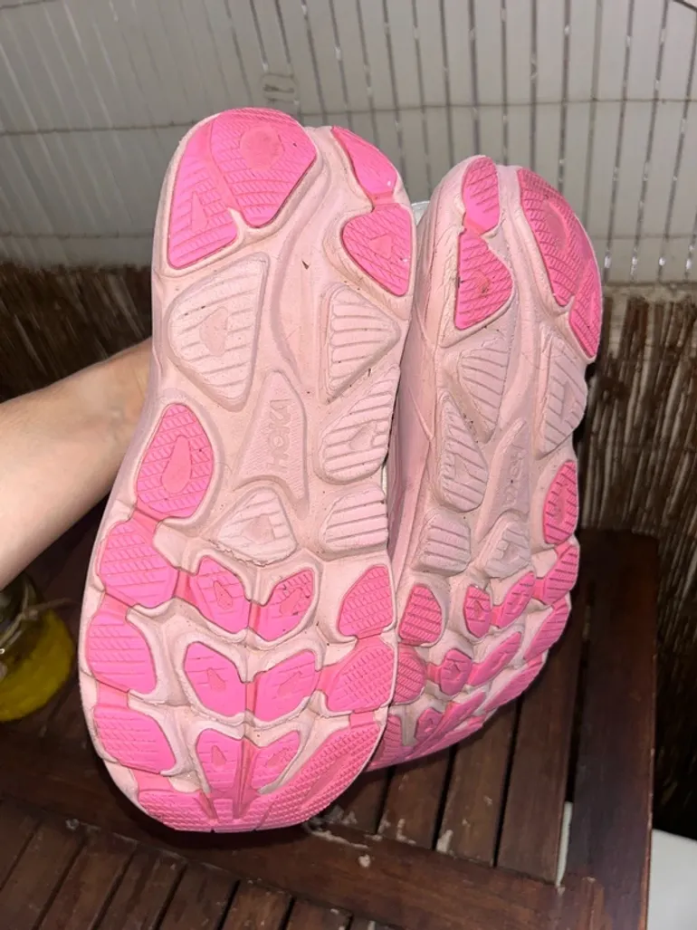 Used Hoka Clifton 10 bike — image 4 of 5