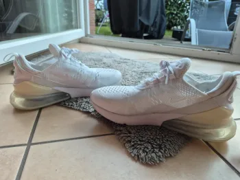 Brugt Nike Air Max 270 bike — billede 2 af 6