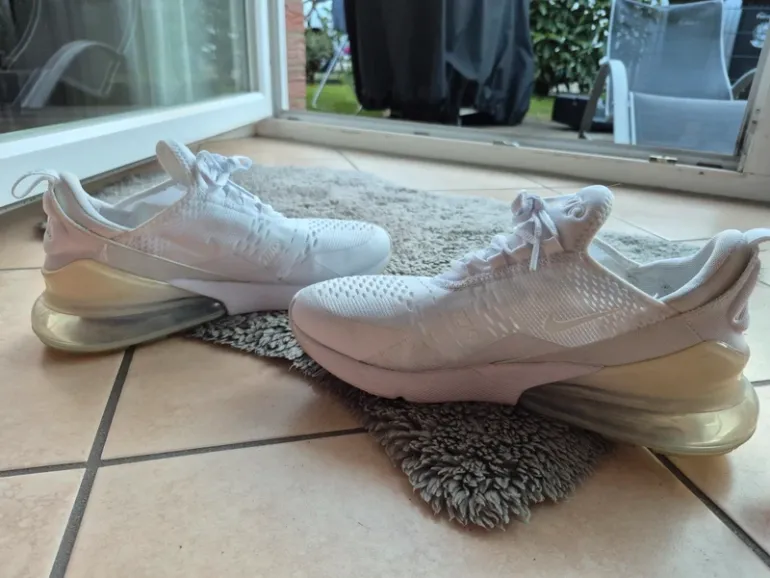 Brugt Nike Air Max 270 bike — billede 2 af 6