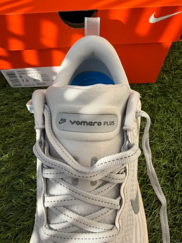 Tweedehands Nike Vomero Plus bike — afbeelding 6 van 8