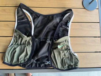 Used Nike Trail Vest 2.0 bike — image 7 of 10