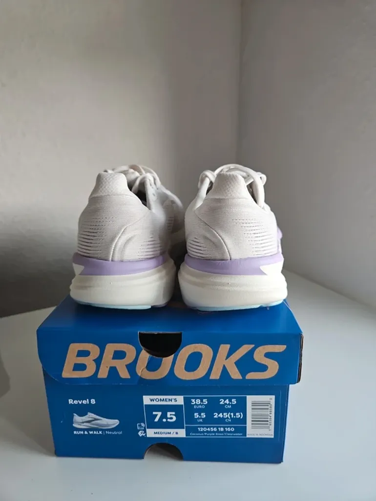 Tweedehands Brooks Laufschuhe 38.5 bike — afbeelding 3 van 10
