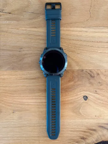 Used Garmin Fēnix 7X Sapphire Solar bike — image 3 of 6