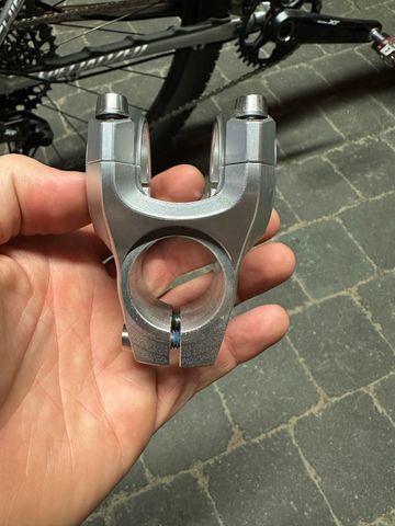 Použité Hope Gravity Stem 2026 bike — obrázek 2 z 6