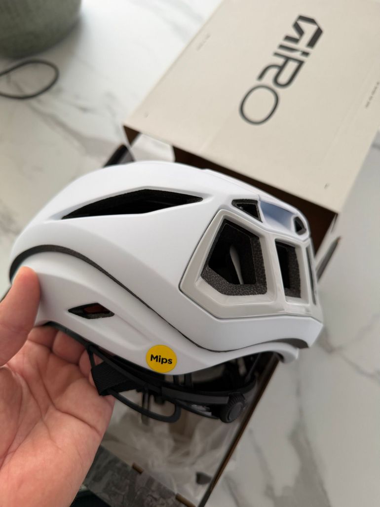 Giro Eclipse Pro Spherical Helmet 2026 bike d'occasion — image 3 sur 6