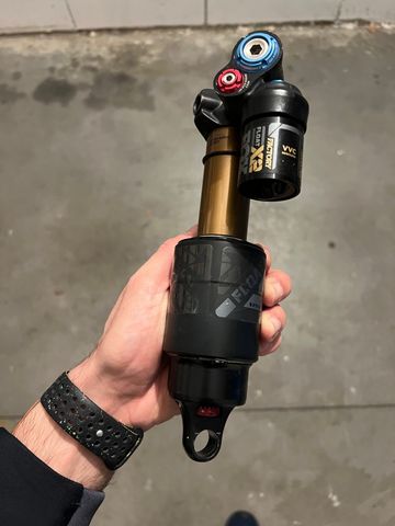 Fox X2 Shock bike d'occasion — image 1 sur 3
