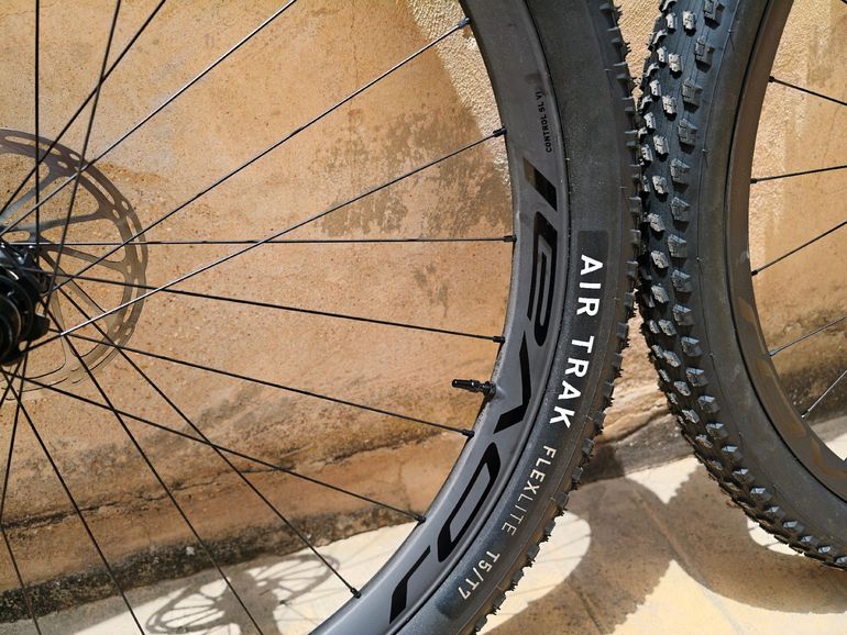 Roval Control SL VI 2026 bike d'occasion — image 2 sur 3