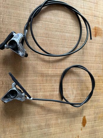 Używany Sram Red AXS Disc Calipers 2019 Brakes