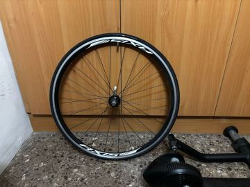 Used Bkool Rodillo bike — image 4 of 7