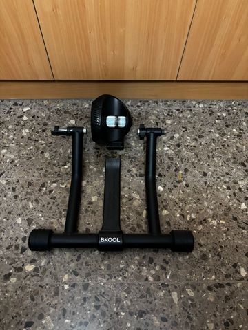 Used Bkool Rodillo bike — image 1 of 7