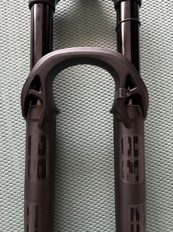 Fox 38 Performance Fork 2027 bike d'occasion — image 4 sur 4