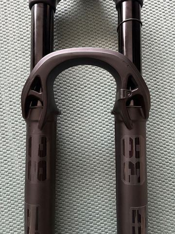 Used Fox 38 Performance Fork 2027 bike — image 4 of 4