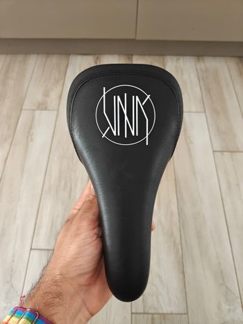 Brugt Reverse Components Nico Vink Signature Saddle Saddles & Seatposts
