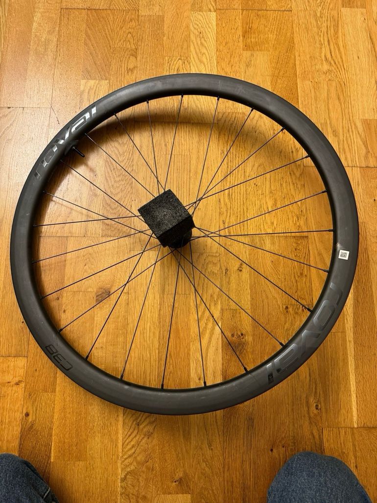 Używany Roval Rapide C38 Carbon Wheelset 2024 bike — zdjęcie 8 z 8