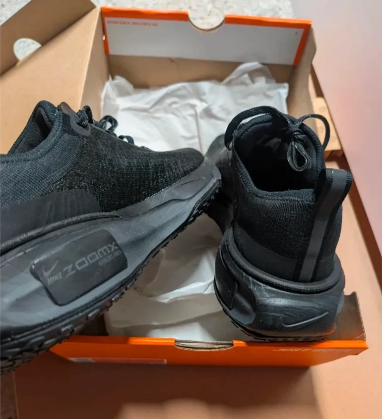 Tweedehands Nike Invincible 3 bike — afbeelding 7 van 7