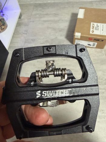Used pedal switch Switch Flat Pedals 2025 bike — image 5 of 6