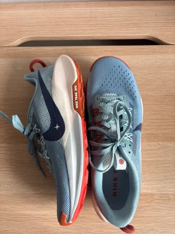 Used Pegasus Reactx Trail 5 Running Shoes