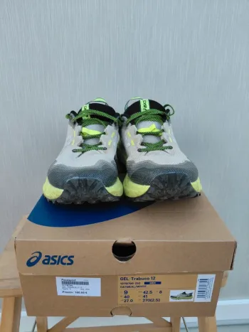 Used Asics Trabuco 12 Running Shoes